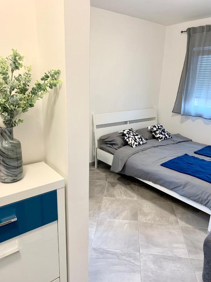 Studio Apartman Bruna-Liznjan, Medulin Ngoại thất bức ảnh