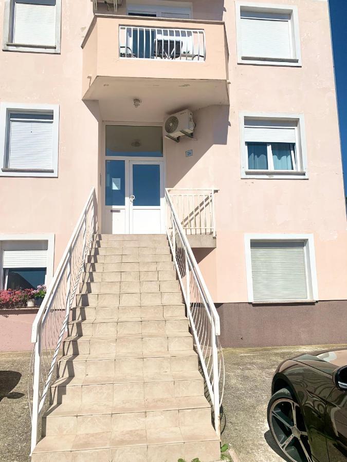 Studio Apartman Bruna-Liznjan, Medulin Ngoại thất bức ảnh